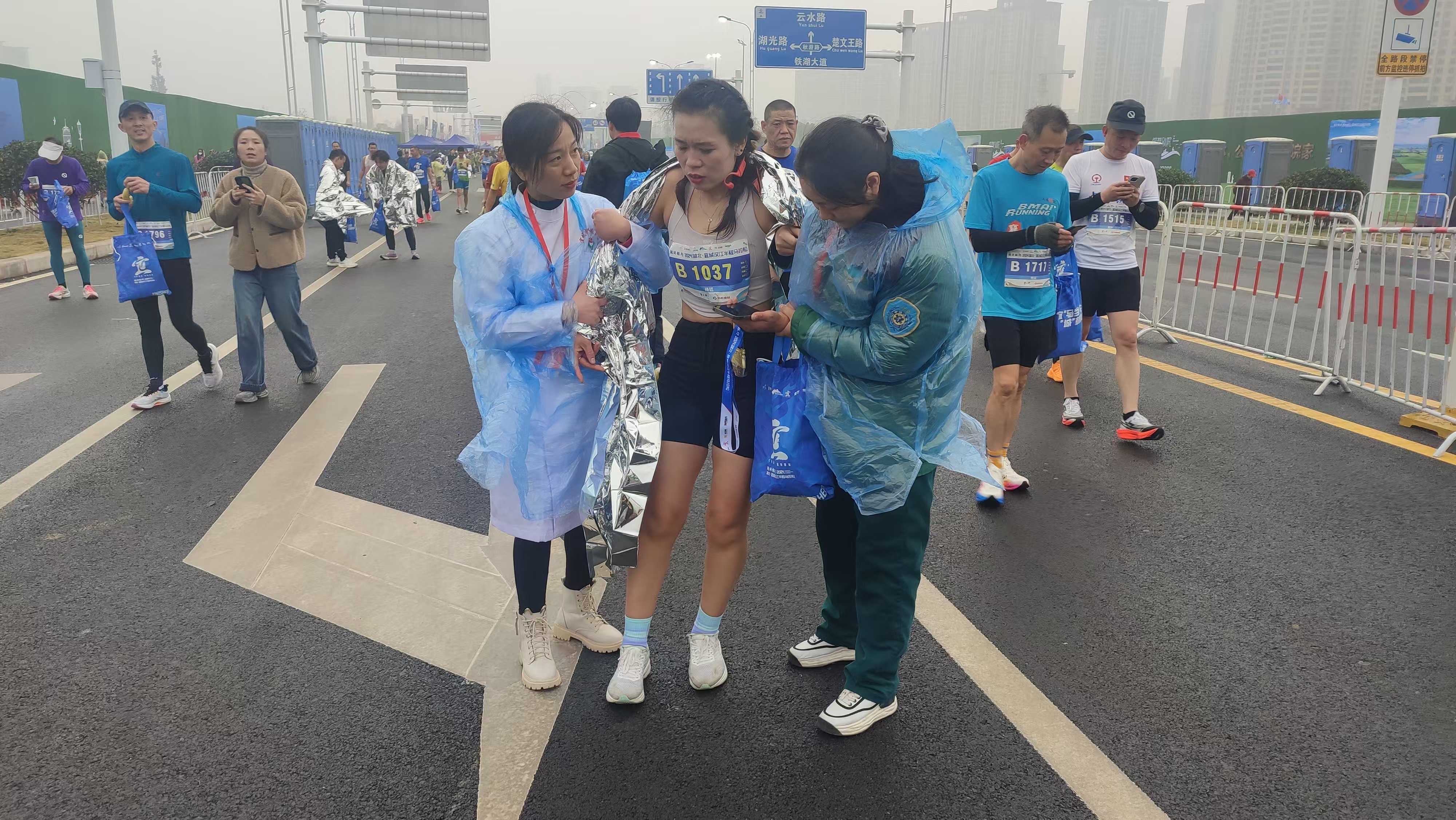 宜城市人民醫院圓滿完成“宜馬”醫療保障任務